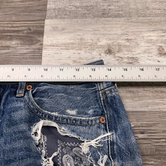 American Eagles Blue Womens 2 Distressed Thrashed 90s Boyfriend Fit Denim Jeans - Picture 6 of 14